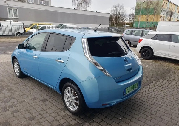 Nissan Leaf cena 32900 przebieg: 96326, rok produkcji 2015 z Gniezno małe 781